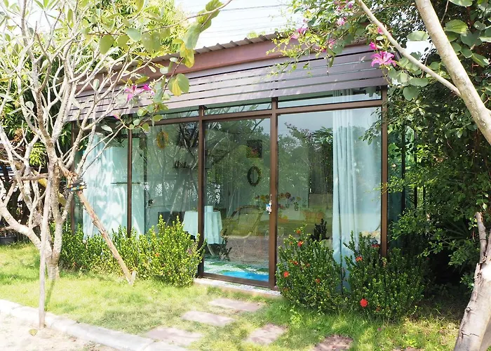 Baan Sai Nam 4* ดำเนินสะดวก