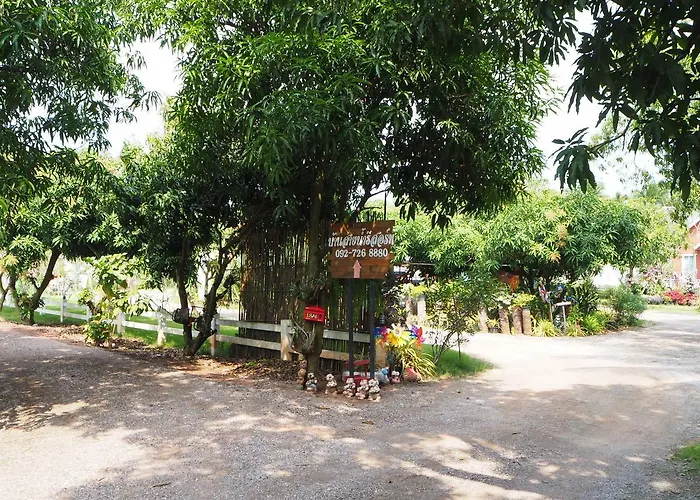 ที่พักพร้อมอาหารเช้า Baan Sai Nam 4*